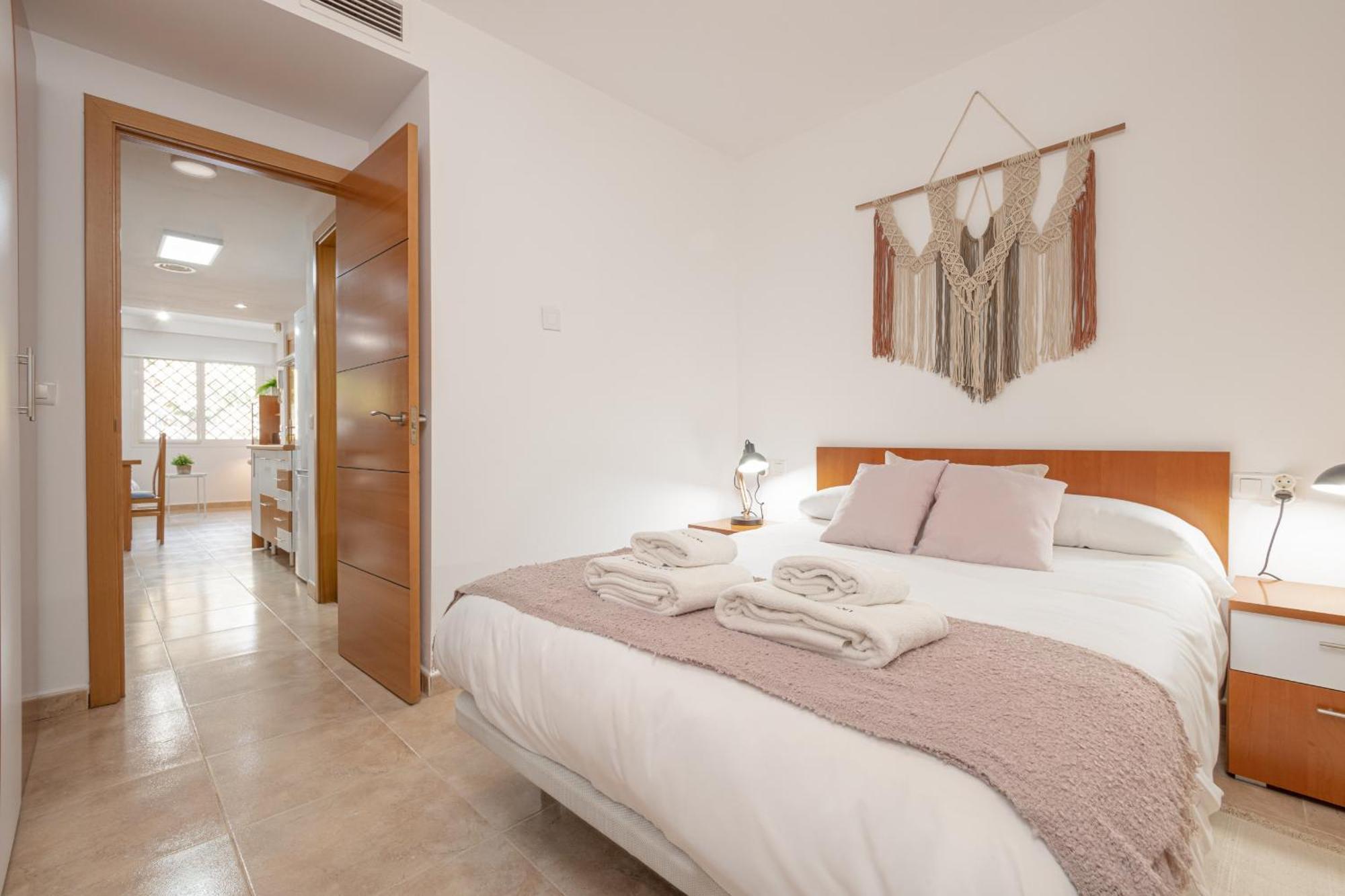 C55 Cosy Apartment Close To The Beach Malaga Exterior photo